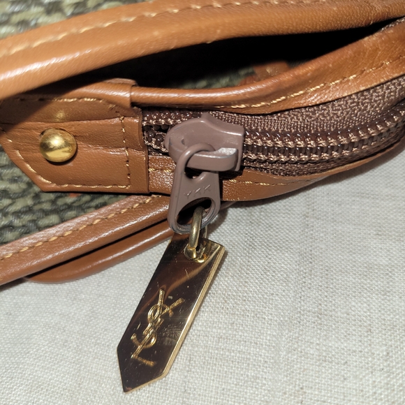 YSL Yves Saint Laurent Leather Vintage Clutch - Picture 5 of 9